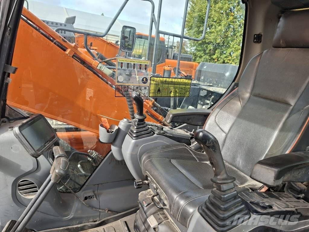 Doosan DX140LC-7 Escavadeiras de esteiras