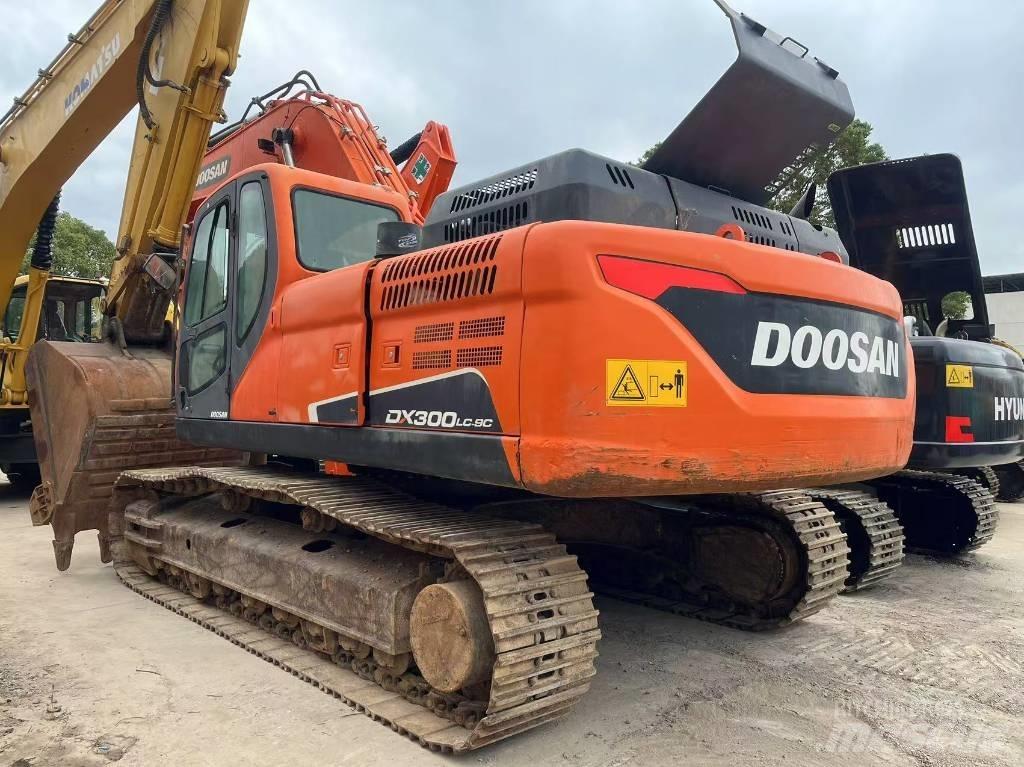 Doosan DX300LC-9C Escavadeiras de esteiras