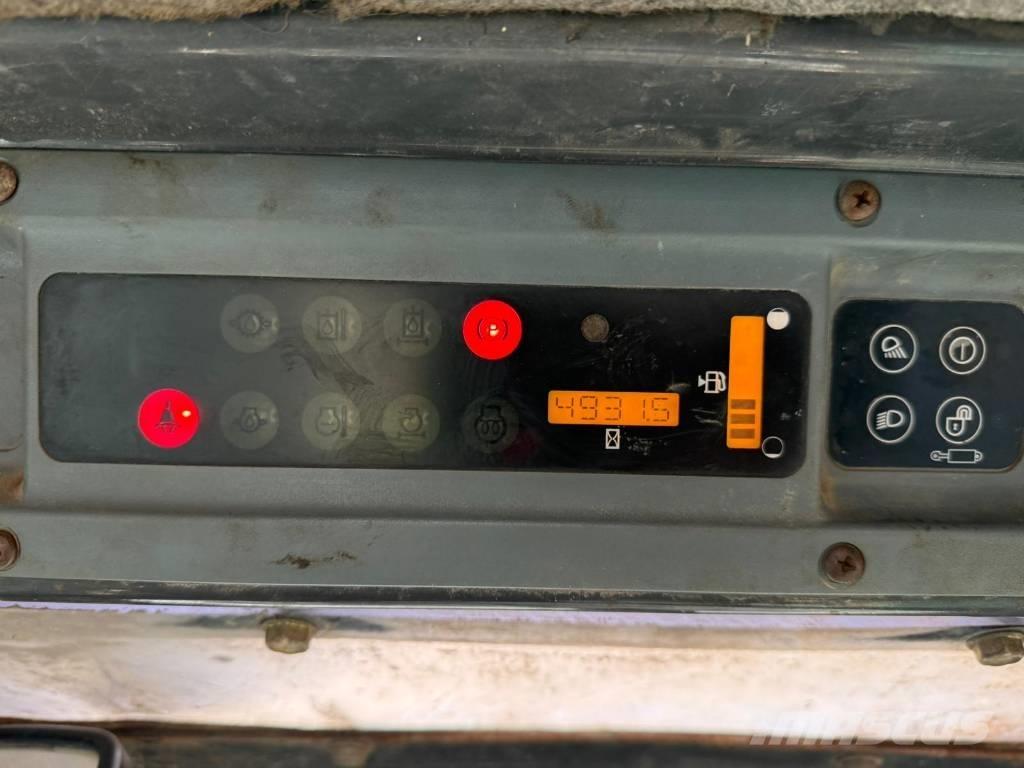 New Holland LS 170 Minicarregadeiras