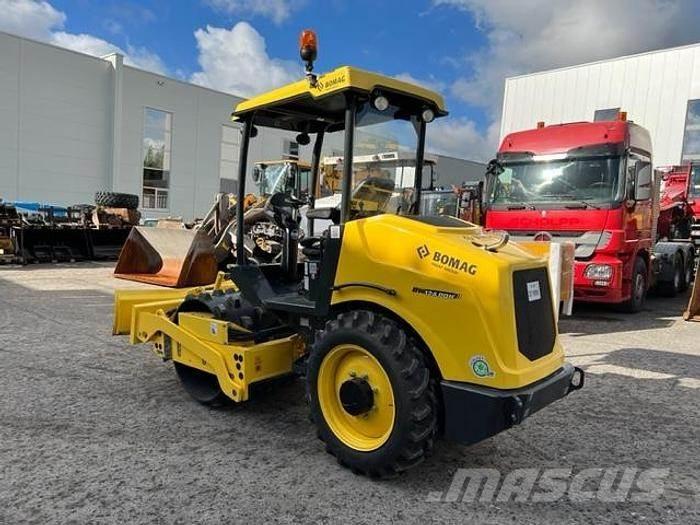Bomag BW 124 PDH-5 Outras máquinas de lavoura e acessórios