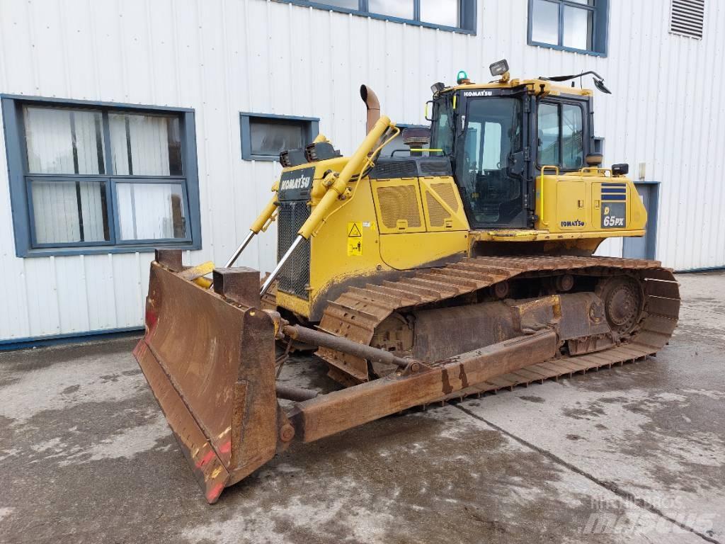 Komatsu D65PX-18 Dozers - Tratores rastos