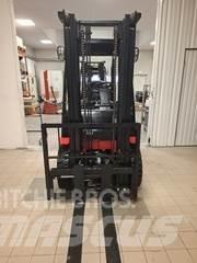 Manitou MI25D Empilhadores todo-terreno
