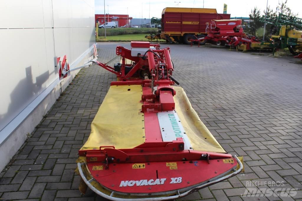 Pöttinger NovaCat X8 Gadanheiras