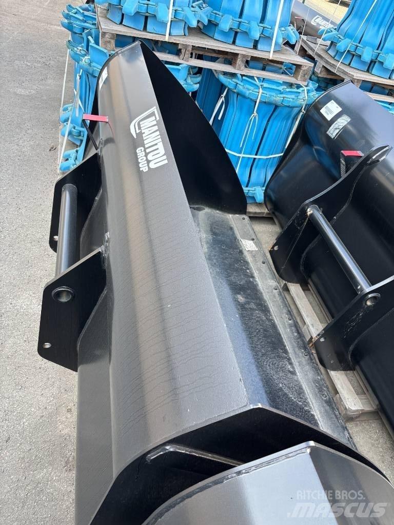 Manitou CBA 3000 Outros acessórios de carga e escavação