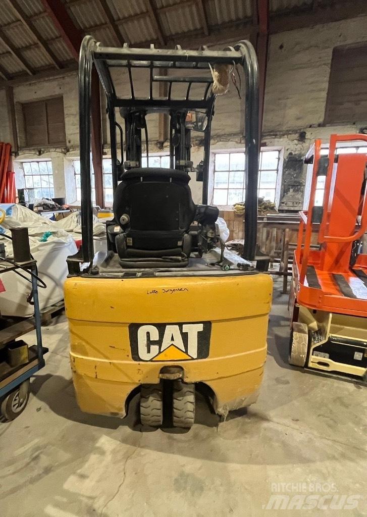 CAT EP 16 Empilhadores eléctricos