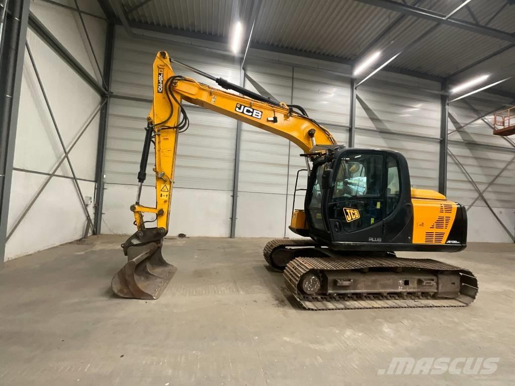 JCB JS 130 LC 4F Escavadeiras de esteiras