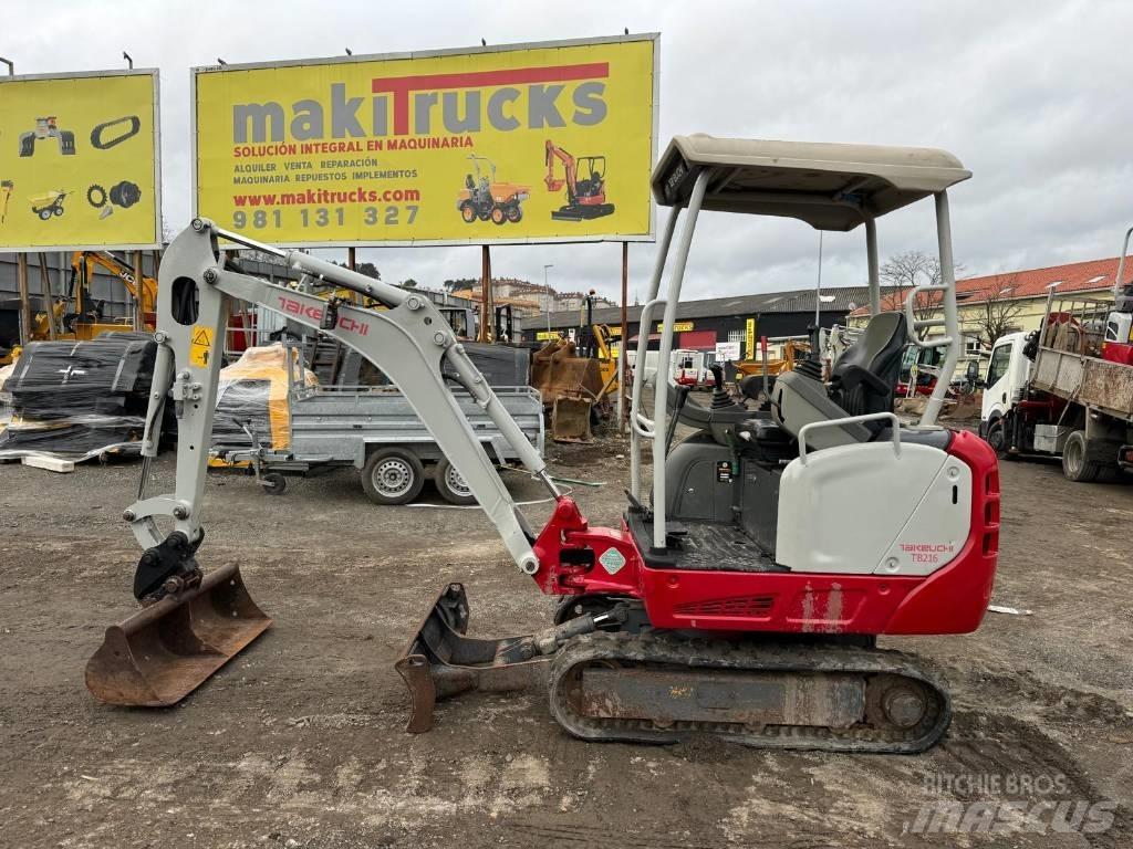 Takeuchi TB 216 Miniescavadeiras