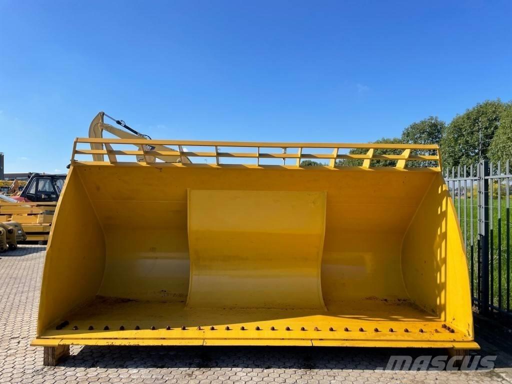 CAT 988 H Bucket Baldes