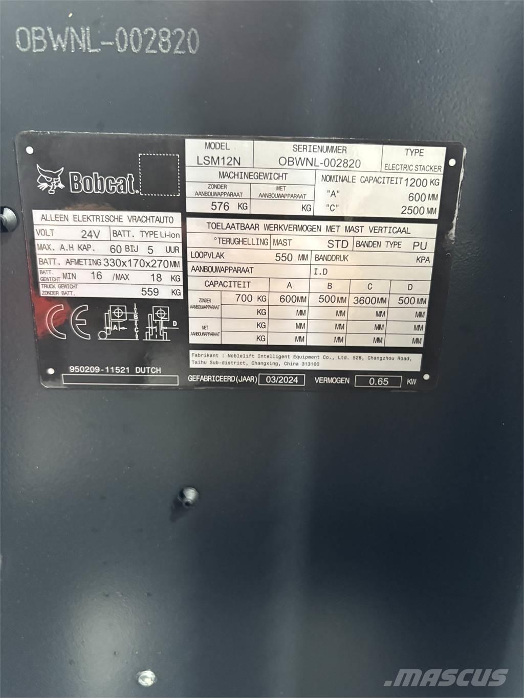 LSM12N Empilhador para operador externo