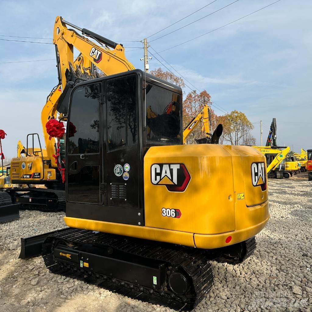 CAT 306E Miniescavadeiras