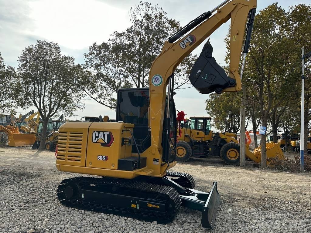 CAT 306E Miniescavadeiras
