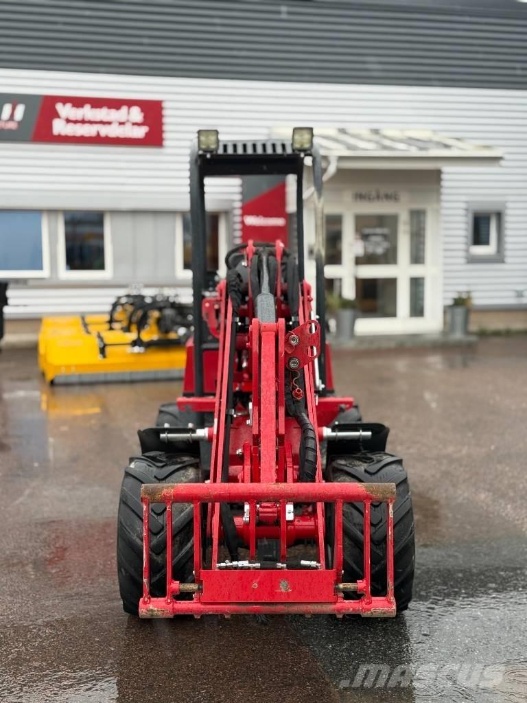 Thaler 2126 Minicarregadeiras