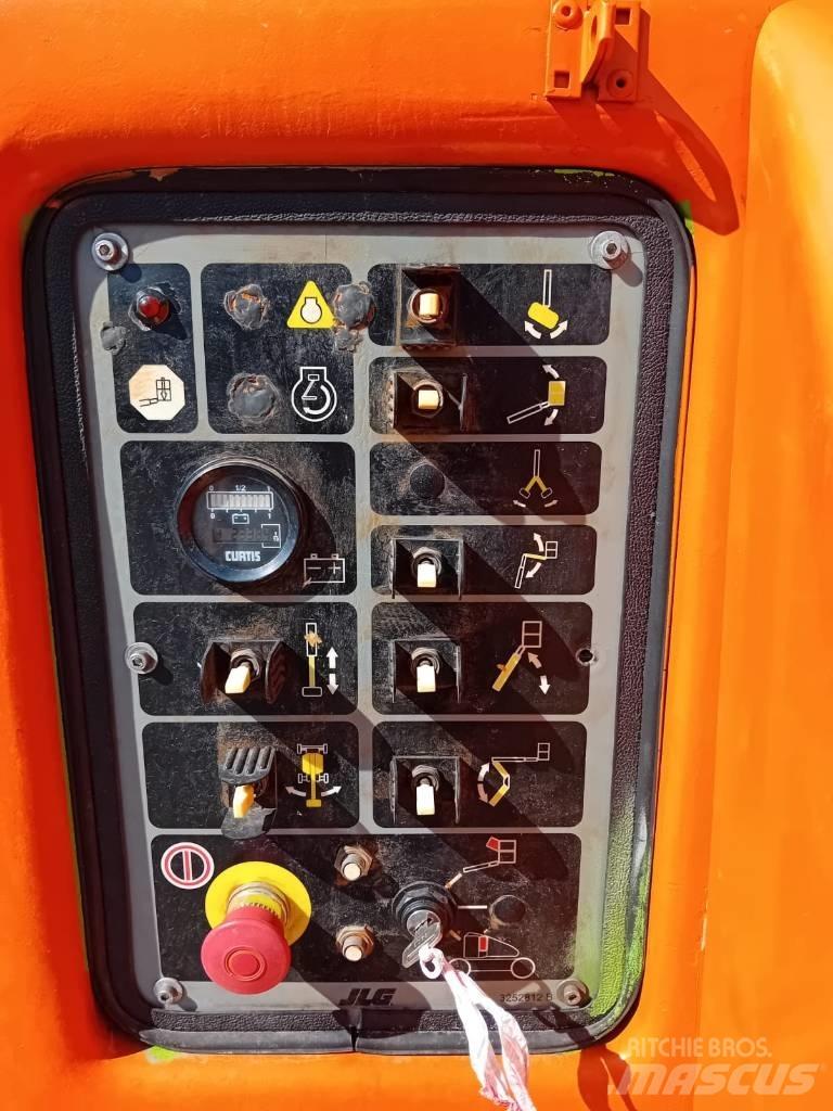 JLG E 450 AJ Elevadores braços articulados