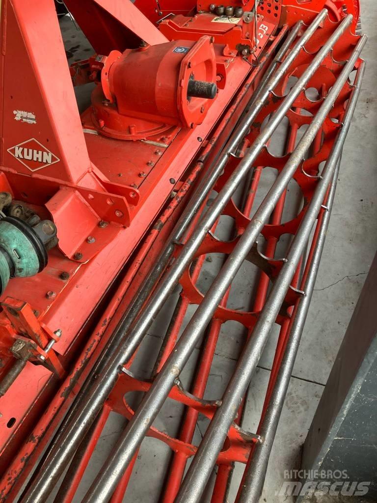 Kuhn HRB 303 Grades mecânicas e moto-cultivadores
