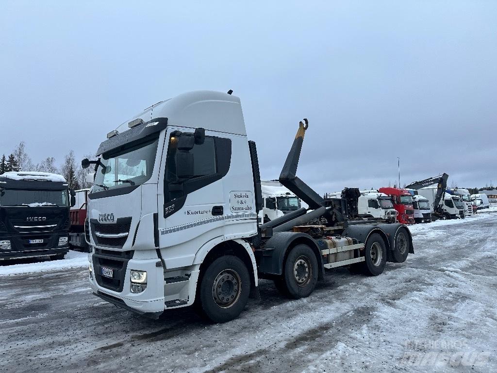 Iveco X-Way 560 8x2 Camiões Ampliroll