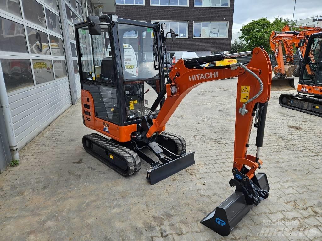 Hitachi ZX19-6 Miniescavadeiras