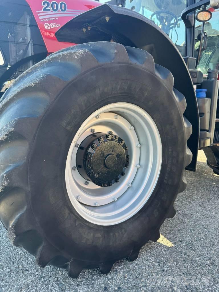 Case IH Puma 200 Tratores Agrícolas usados