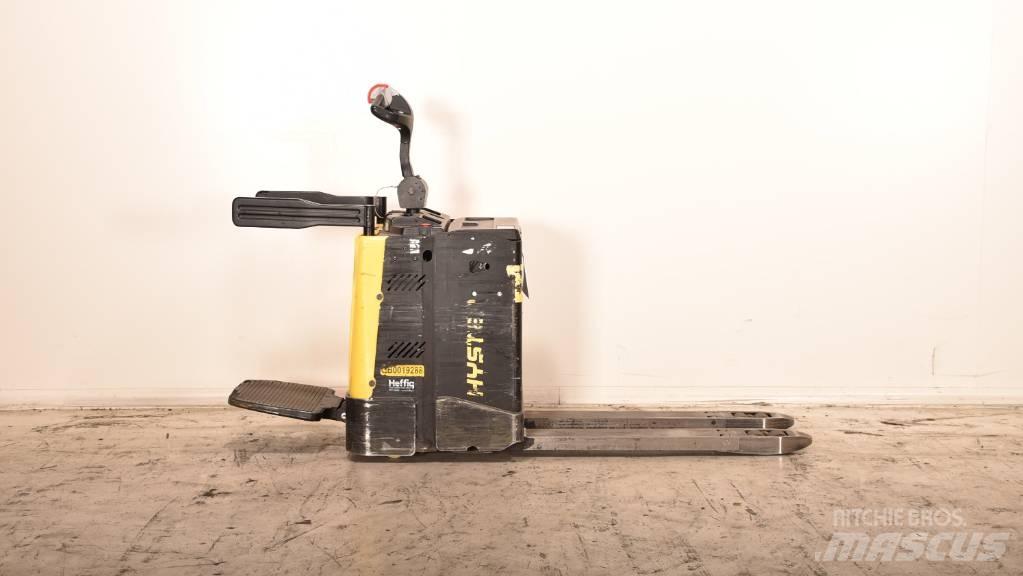 Hyster P 2.0 S Porta-paletes com plataforma