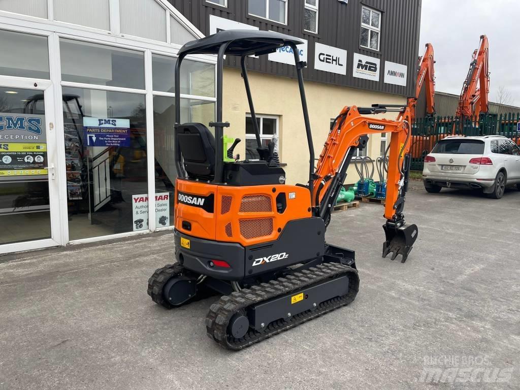 Develon DX 20 Z-7 Miniescavadeiras