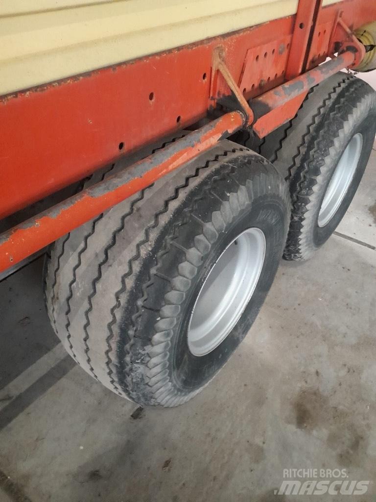 Krone Turbo 5000 Atrelados auto-carregadores