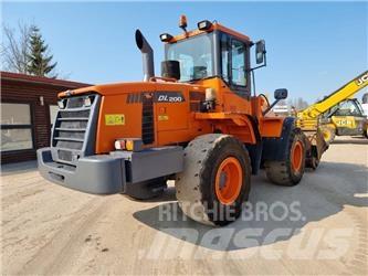 Doosan DL 200 Carregadeiras de rodas