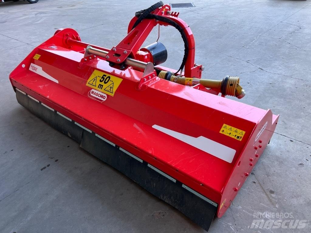 Maschio Tigre 280 Gadanheiras e cortadores de folhas para pastos