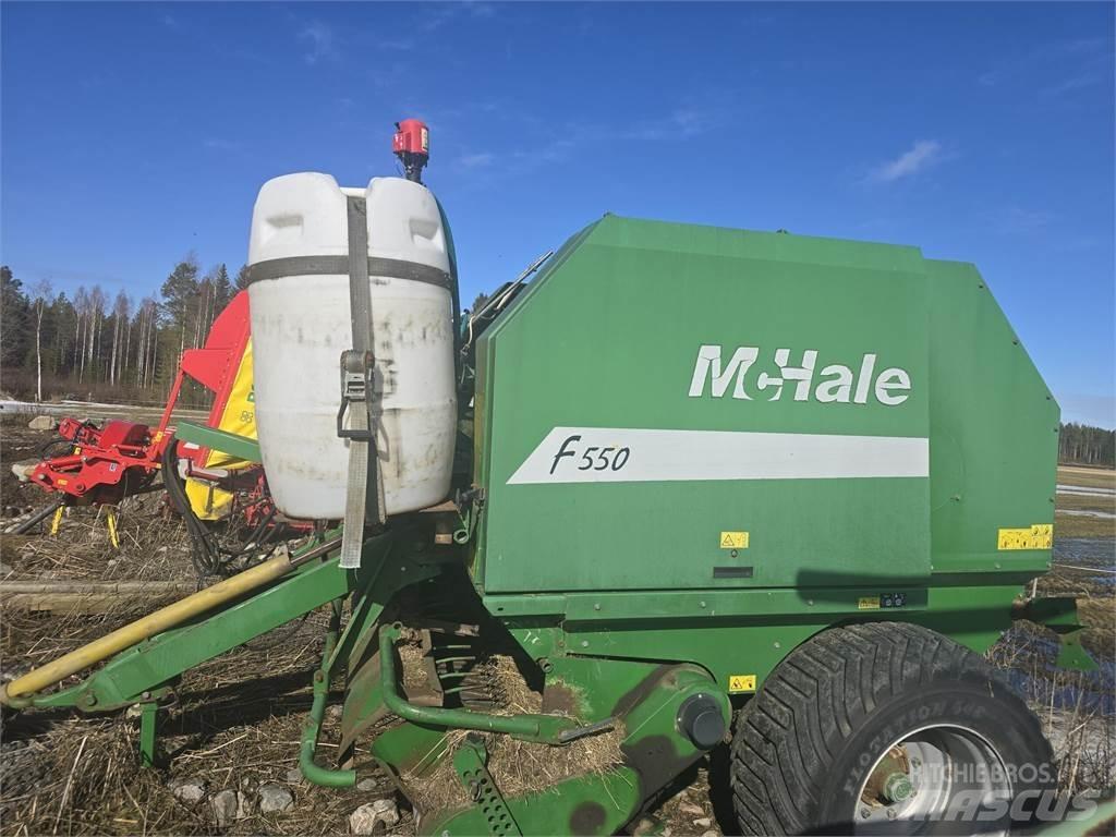McHale F550 Enfardadeira de rolos