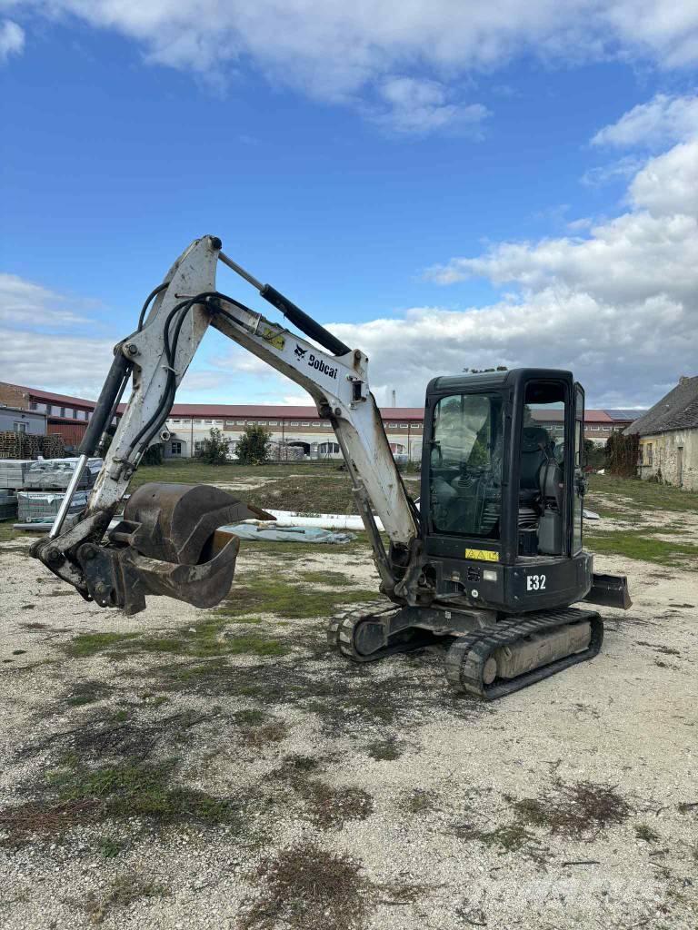 Bobcat E 32 Miniescavadeiras
