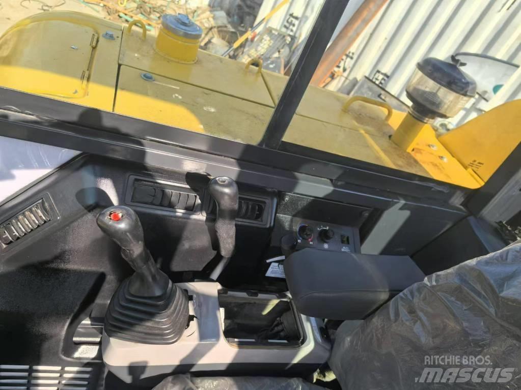 Komatsu PC 58 Escavadeiras de esteiras