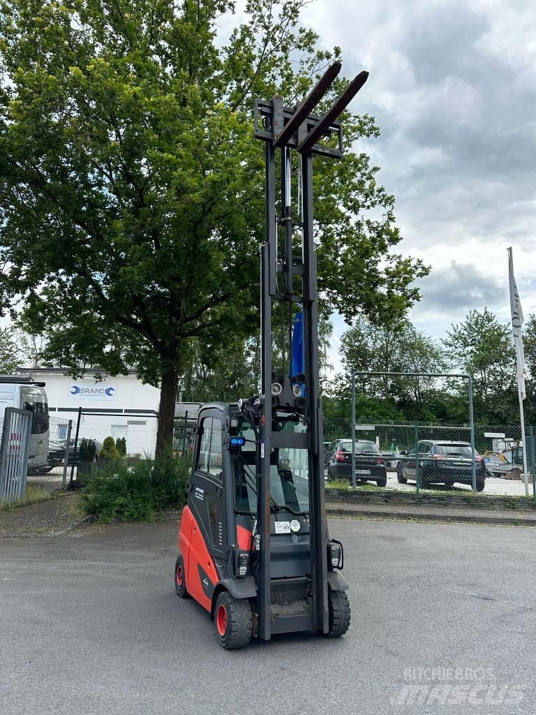 Linde H18T Empilhadores a gás