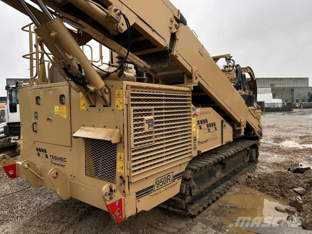 Tesmec 950 Abre-valas