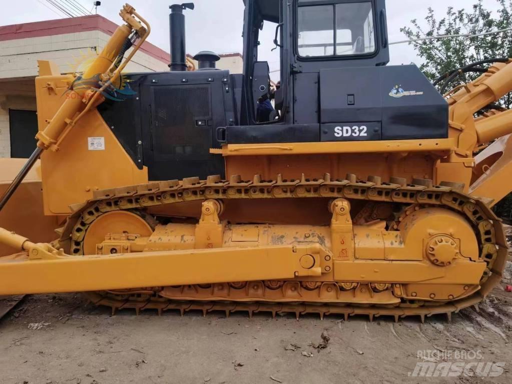 Shantui SD 32 Dozers - Tratores rastos