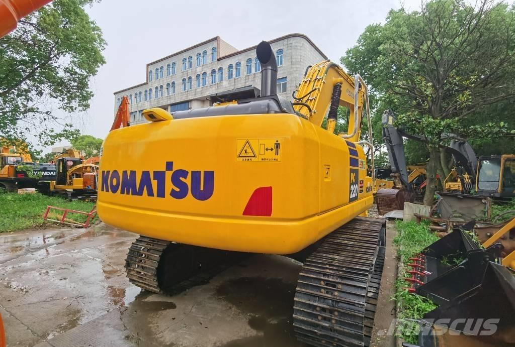 Komatsu PC 220-7 Escavadeiras de esteiras