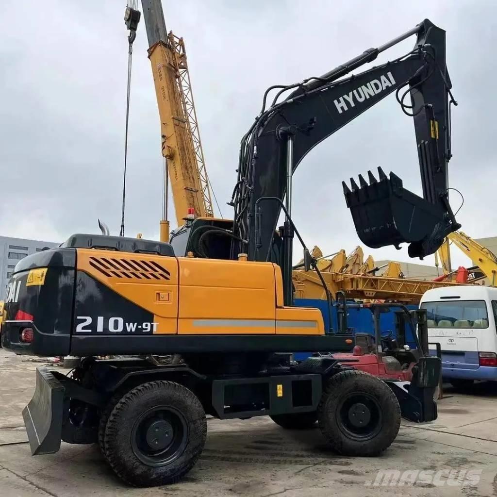 Hyundai R210W-9T Escavadoras de rodas