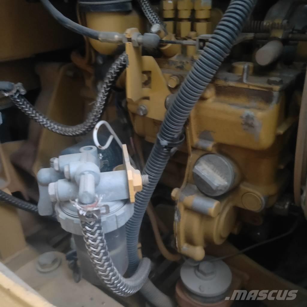 CAT 302CR Miniescavadeiras