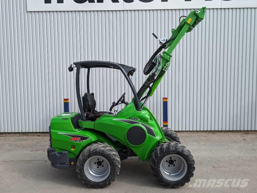 Avant 635 Carregadora multifunções