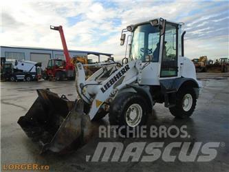 Liebherr L 506 Carregadeiras de rodas