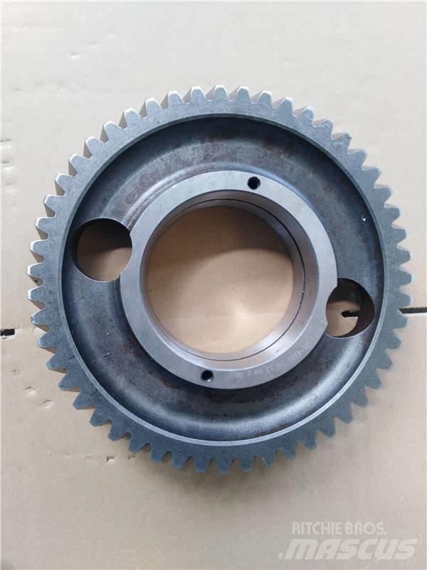 Komatsu D85 gear Transmissăo