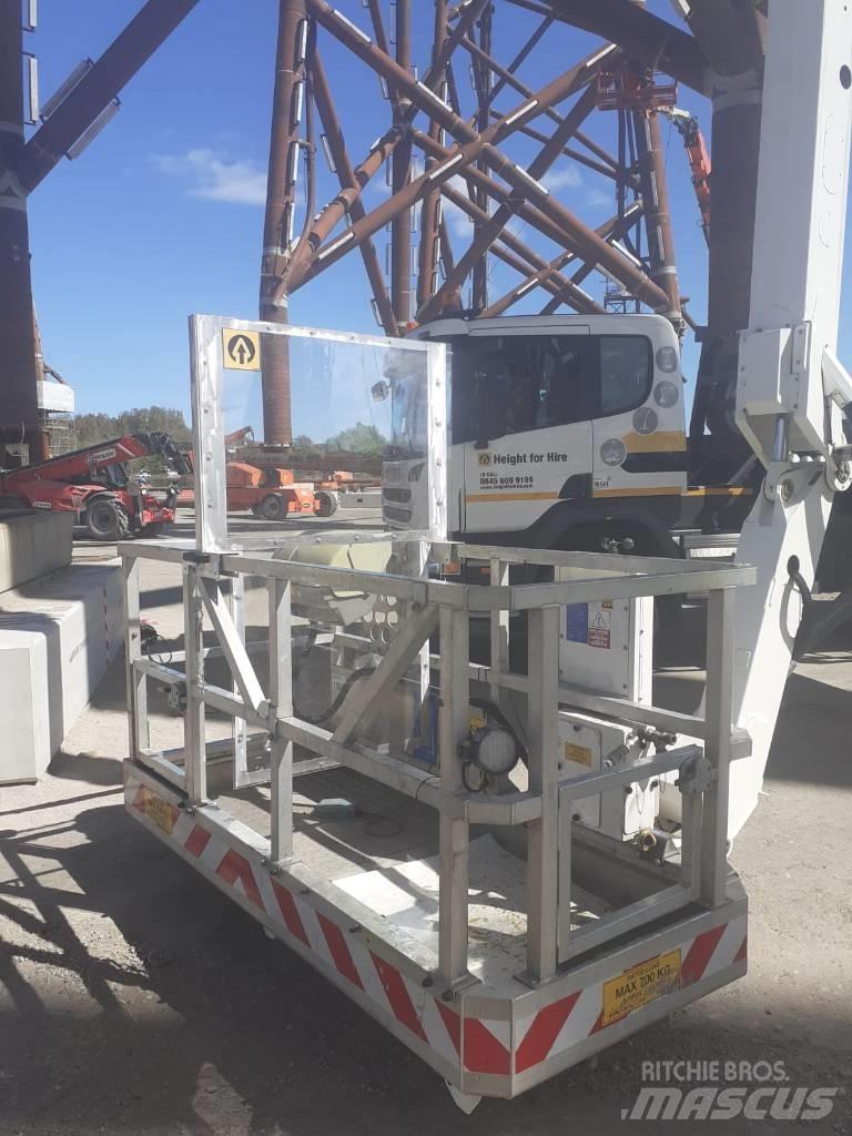 Bronto S70XDT-J Plataformas aéreas montadas em camião