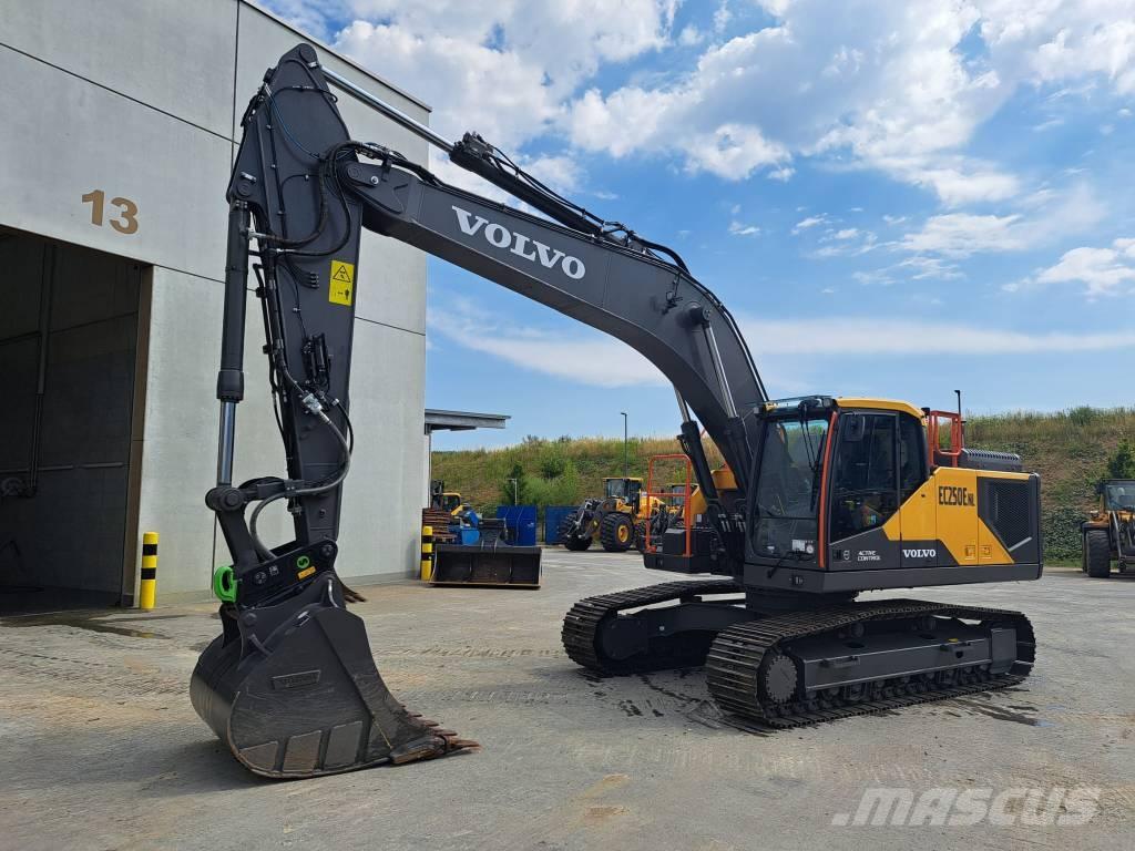 Volvo EC250ENL Escavadeiras de esteiras