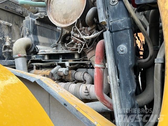 CAT 966 KXE Carregadeiras de rodas