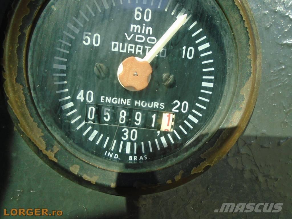 New Holland RG 200B Motoniveladoras