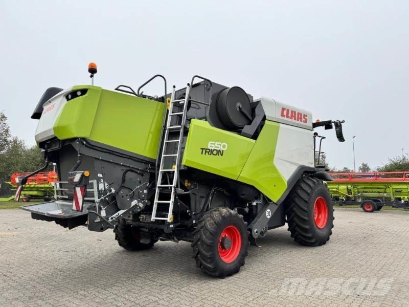 CLAAS TRION 650 Ceifeiras debulhadoras