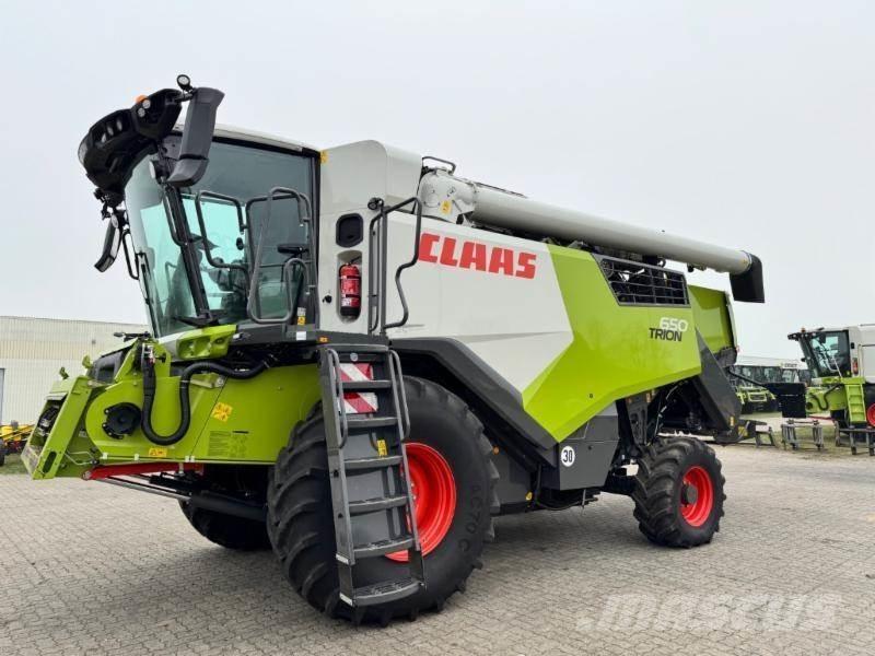 CLAAS TRION 650 Ceifeiras debulhadoras