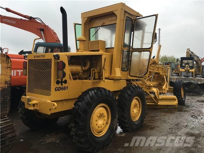 Komatsu GD 661 Motoniveladoras