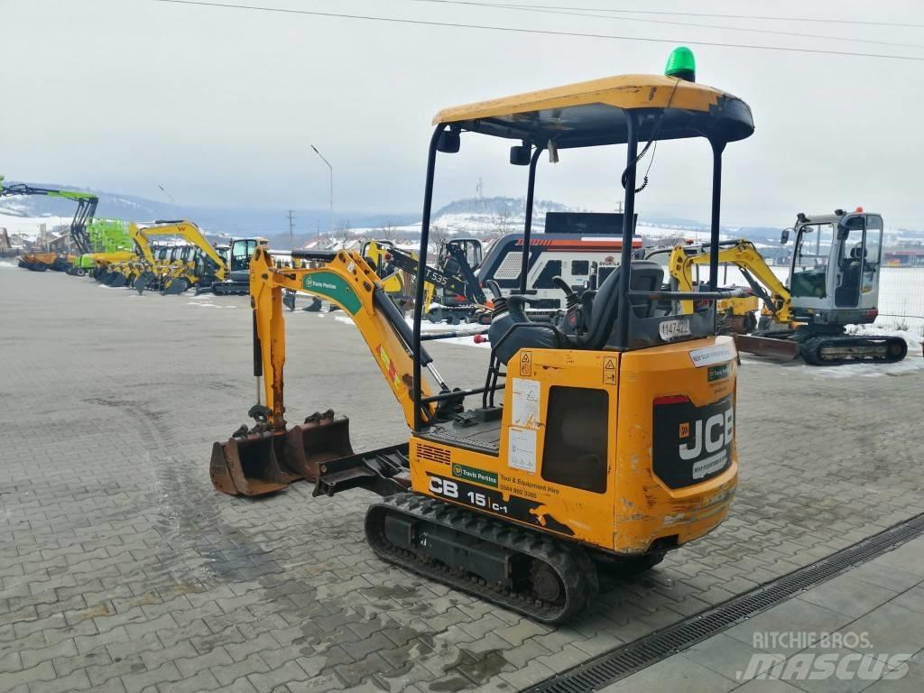 JCB 15 C-1 Miniescavadeiras