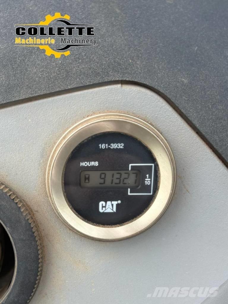 CAT 420 E IT Retroescavadeiras