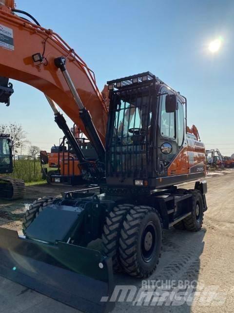 Doosan DX 210 W Escavadoras de rodas