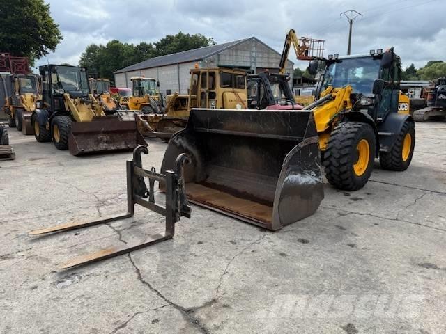JCB TM 320 S Manipulador telescópico