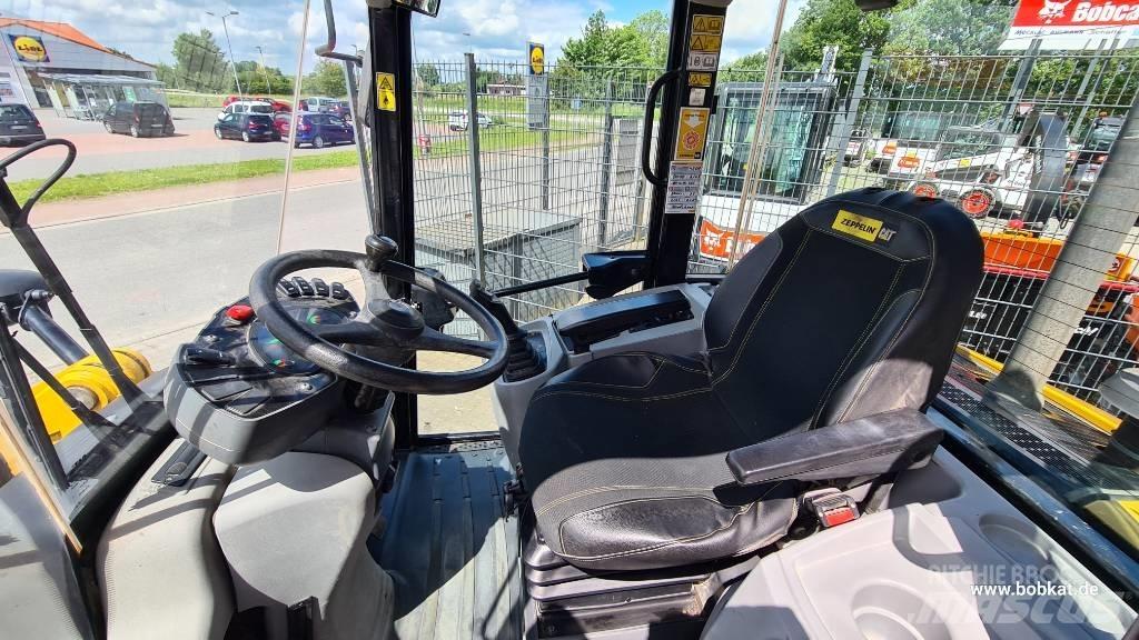 CAT 908 Carregadeiras de rodas